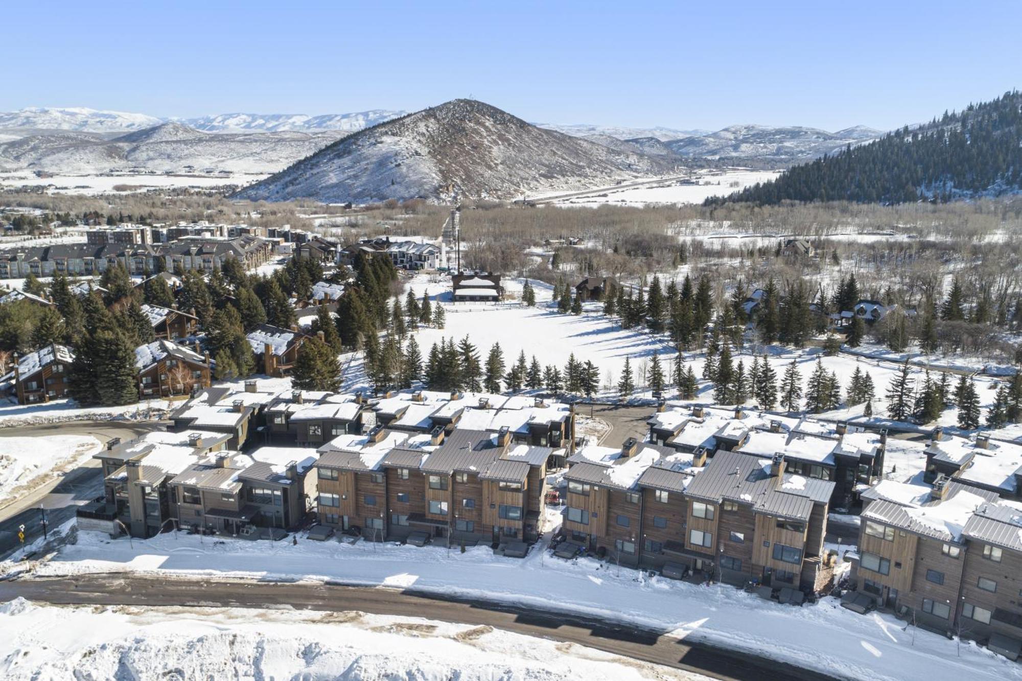 Park City Adventures Екстериор снимка