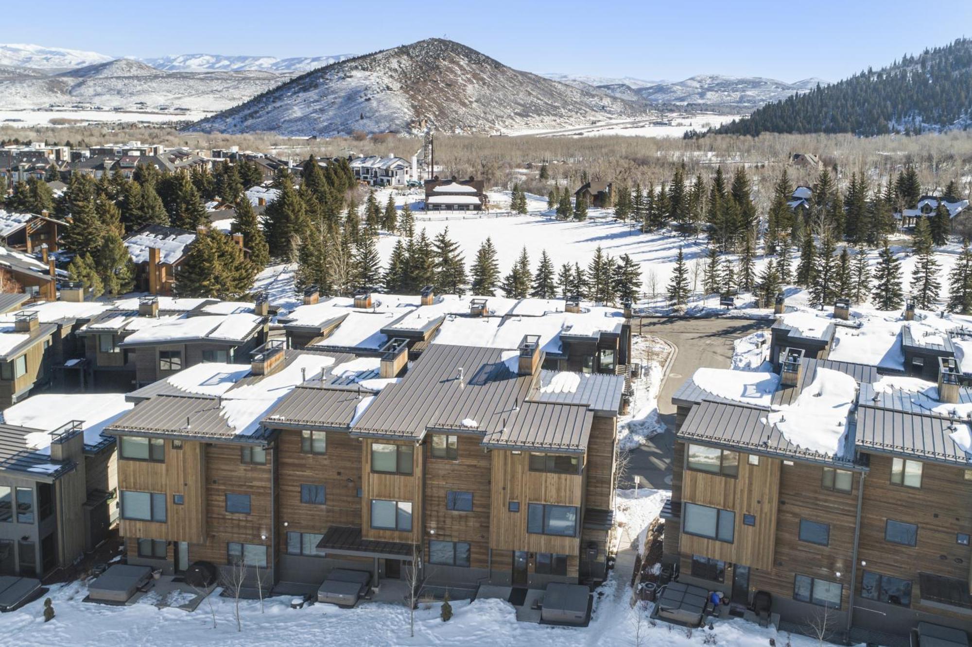 Park City Adventures Екстериор снимка